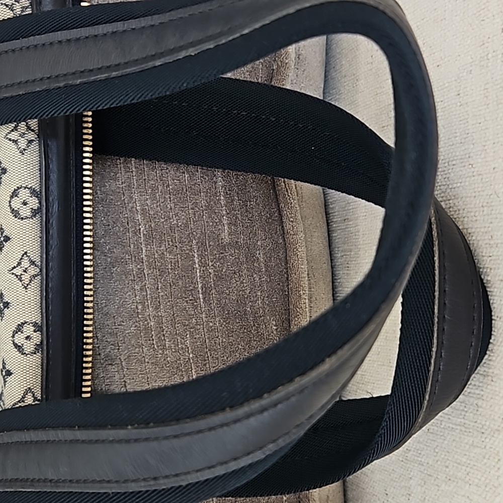 Louis Vuitton Mini Lin Josephine 40 - Picture 14 of 16